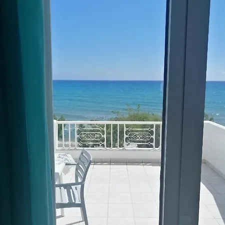 Διαμέρισμα Coastal Christina 2 *